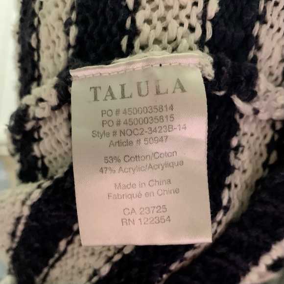 TALULA NAVY AND WHITE CROPPED SWEATER - Picture 4 of 5